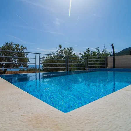 Nikola - Amazing Sea View Апартаменты *