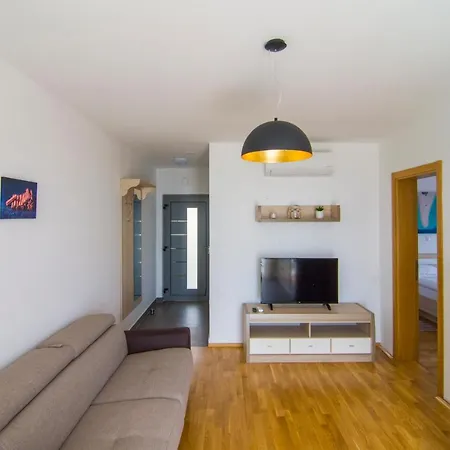 Nikola - Amazing Sea View Apartment Bol
