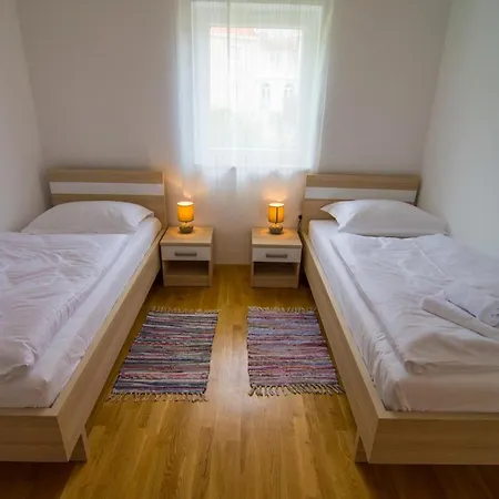 Apartment Nikola - Amazing Sea View *